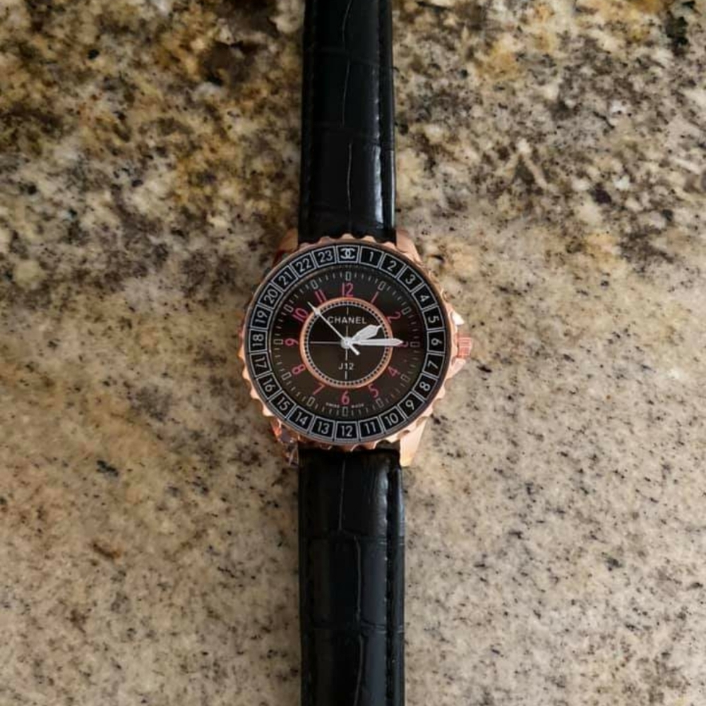 Ladies Watch - Picture 2 of 3